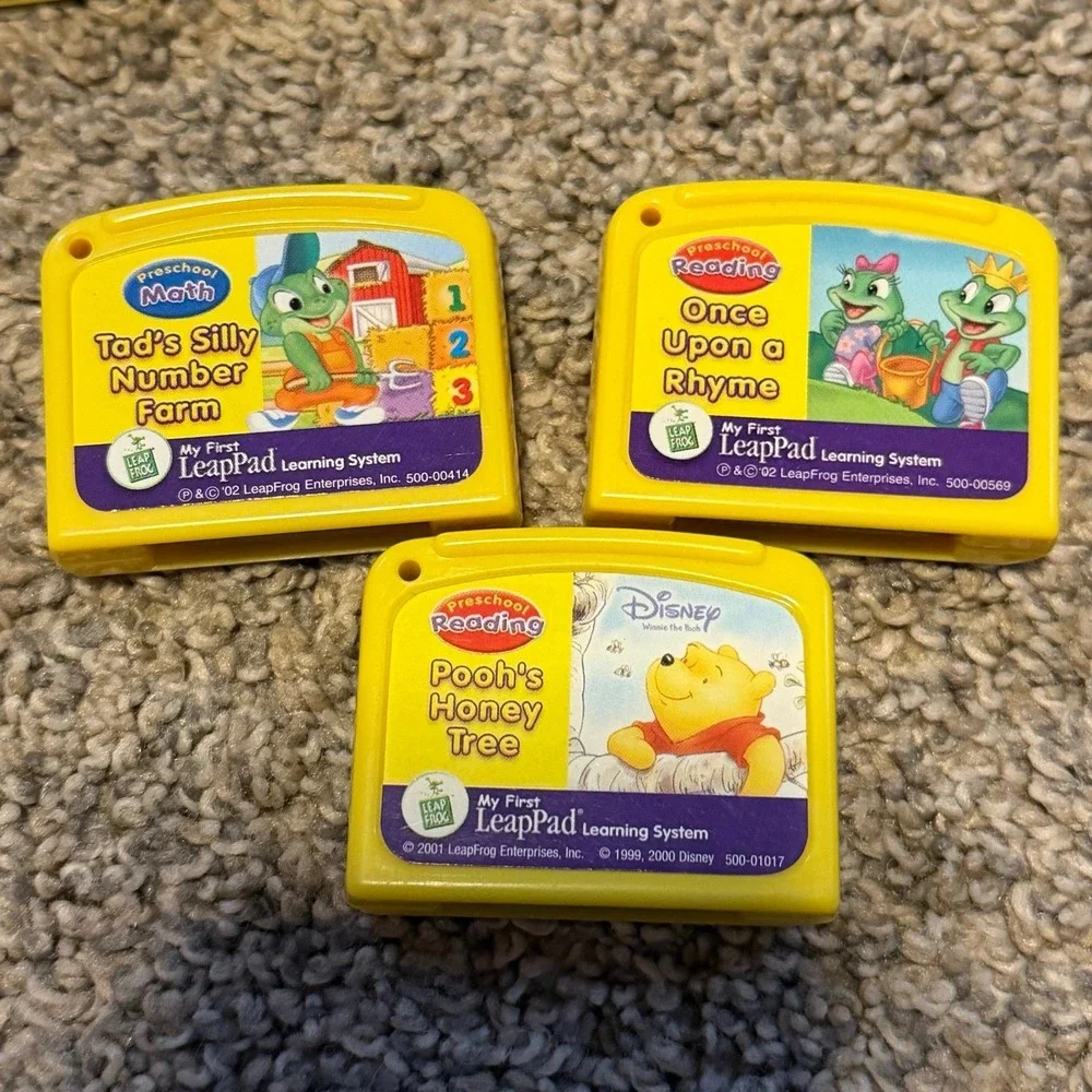 LeapFrog LeapPad System Bundle w Books Cartridges‎ Case Tested Works